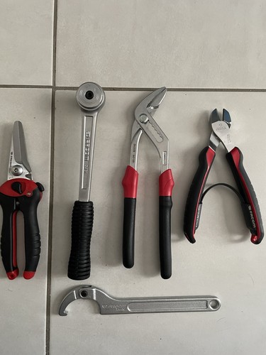 Lot outils facom - outils,