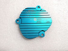 COUVERCLE ALUMINIUM CNC POUR VALVE D'ECHAPPEMENT MOTOS HUSABERG- KTM - HUSQVARNA