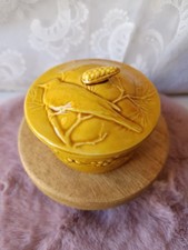 Petite Boîte Panier En Faïence Tressée Barbotine Blanche Déco Fleurs Roses