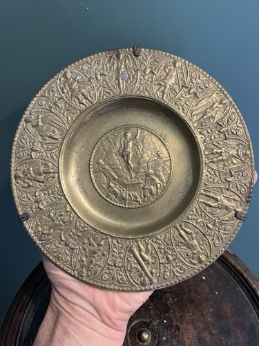 Assiette bronze patène - assiette,