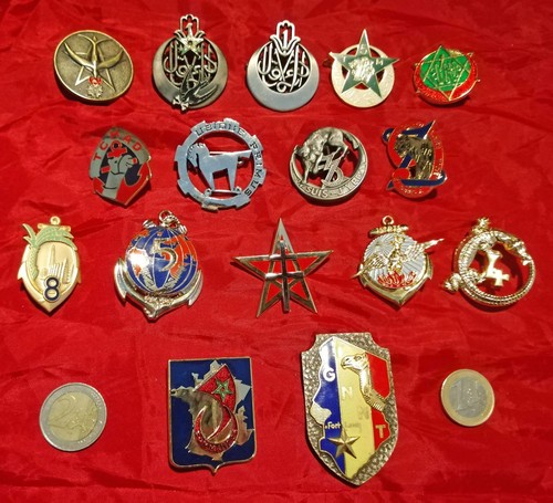 Insignes militaires - insignes,