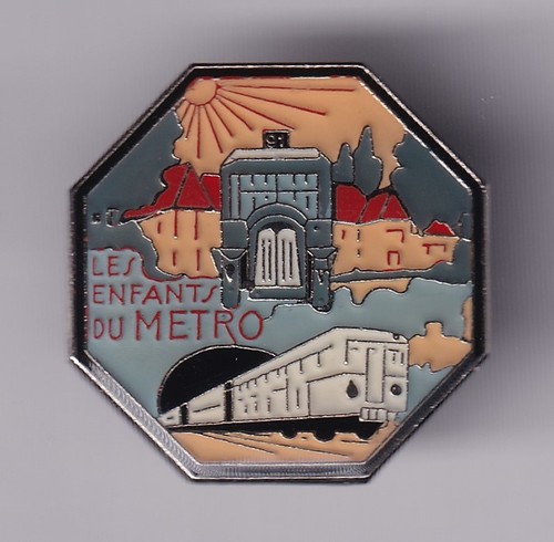Rare pins pin train - rare, ..
