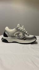Chanel Runner