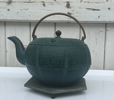 Théière Pleine Lune Mariage Frères 3 Tasses Fonte Verte Avec Son Socle Hexagone