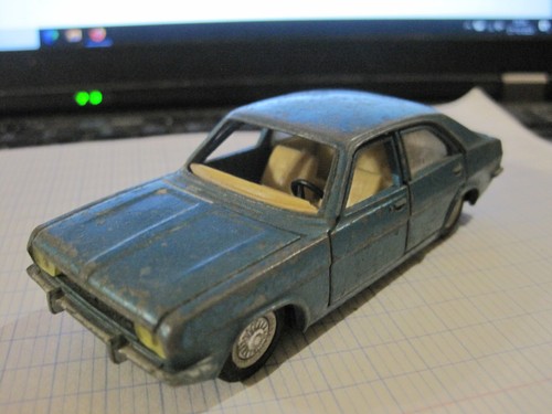 Dinky toys simca chrysler 180 - dinky,