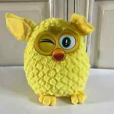 18 ⚜️ Peluche Doudou Furby Jaune Hasbro 2013 Hauteur 22 Cm