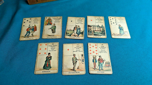 Rare jeu divinatoire petit - rare,