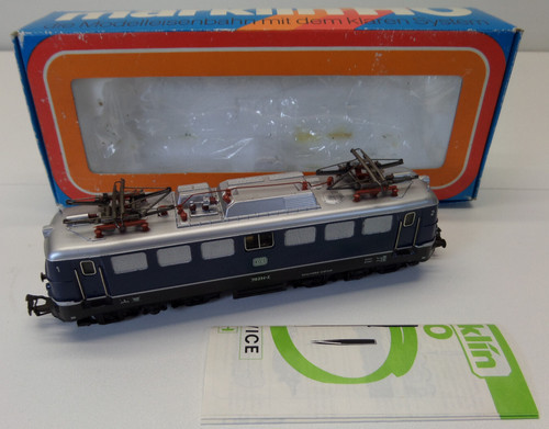 Locomotive train miniature - locomotive,