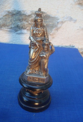 V69 belle statue - v69, anne