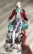 Grand personnage homme porcelaine allemande marque Meissen saxe ?