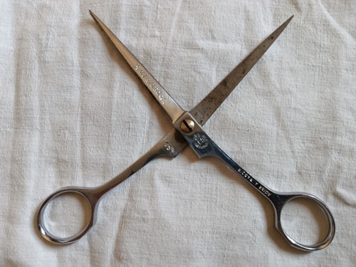 Ciseaux coiffeur anciens - coiffeur,