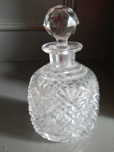 Flacon parfum saint louis - flacon,
