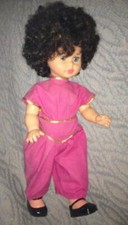 Poupée brune CABAR Minifon