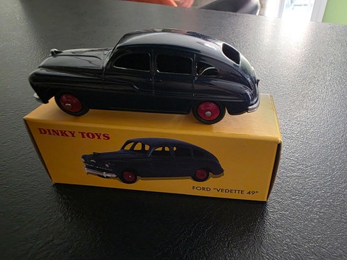 Dinky toys atlas - dinky,