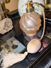 Flacon De Parfum Vaporisateur