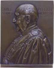 O7175 Rare Plaque French