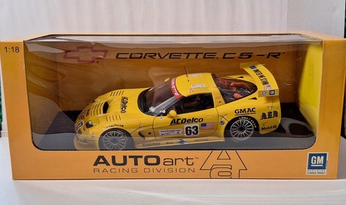 18 chevrolet corvette - 1/18,