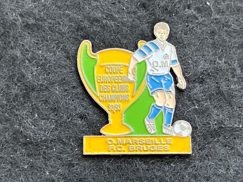 Pins pin football soccer - pins,