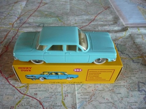 Chevrolet corvair bleue - corvair,