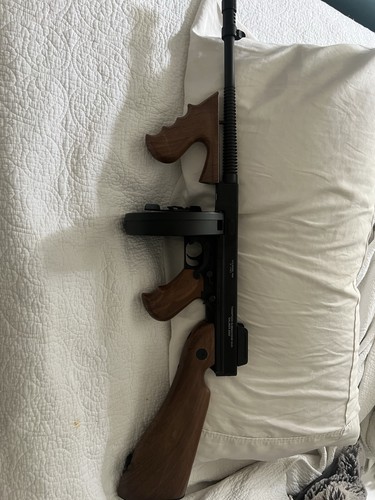 Tommy gun for - car, show’s