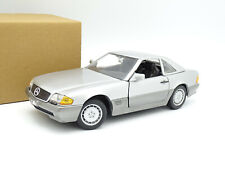 Revell SB 1/18 - Mercedes 500 SL R127 Silver