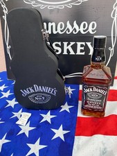 JACK DANIELS BOUTEILLE + BOITE A GUITARE +BOUCHON 0,70CL