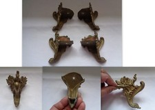 4 GRANDS PIEDS DE PENDULE EN REGULE