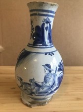 Nevers  ancien vase en faience