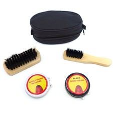 TROUSSE AVEC ACCESSOIRES DE