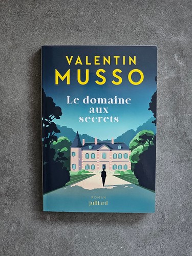 Livre dédicacé domaine - dédicacé,