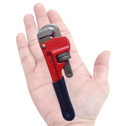 Inch small pipe wrench - 6,