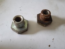 écrous de roues avants de tondeuse John Deere jx90cb SA12624