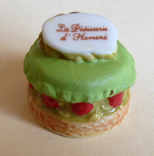Fève pub pâtisserie honoré - fève,