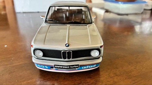 Kyosho bmw 2002 - kyosho, turbo