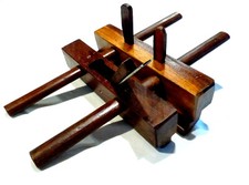 Outil ancien très beau bouvet