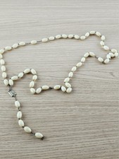 Chapelet blanc vintage en