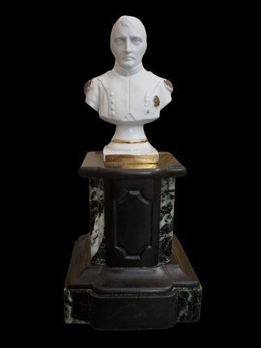 Buste napoléon biscuit - napolÉon,