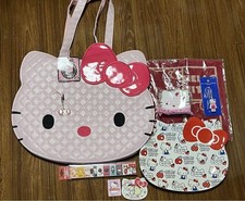 Hello Kitty 9-Piece Set May