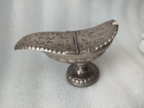Navette encens baroque - a,