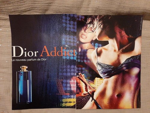 Publicité papier parfum - publicité,