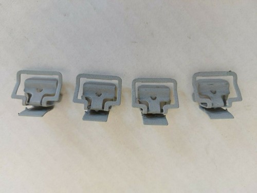 Agrafes clips carénage