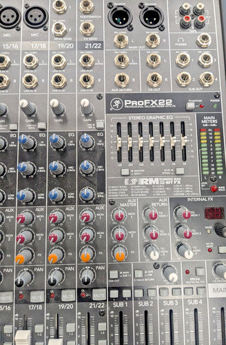 Mackie profx22 professional - mackie,