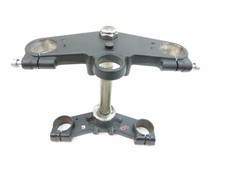 TRIUMPH TROPHY 900 T300E