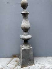 Ancien Épi De Faîtage Vieux Zinc Élément D’architecture