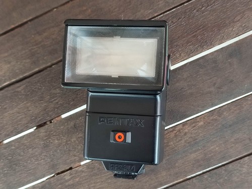 Pentax flash af240z - pentax,