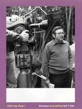 PHOTO DE PRESSE CINÉMA : LE RÉALISATEUR MICHEL MITRANI, "BALCON EN FORÊT" -T396