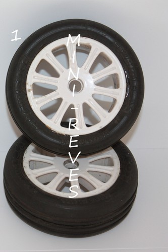 Pneus avant 4x2 - pneus,