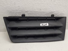 Grille aération avant