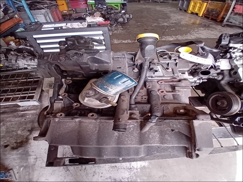 Moteur diesel renault scénic - moteur,