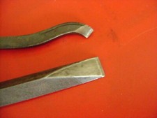 OUTIL ANCIEN, ébéniste, Sculpteur, 2 Ciseaux à bois pour ciselure sculpture.